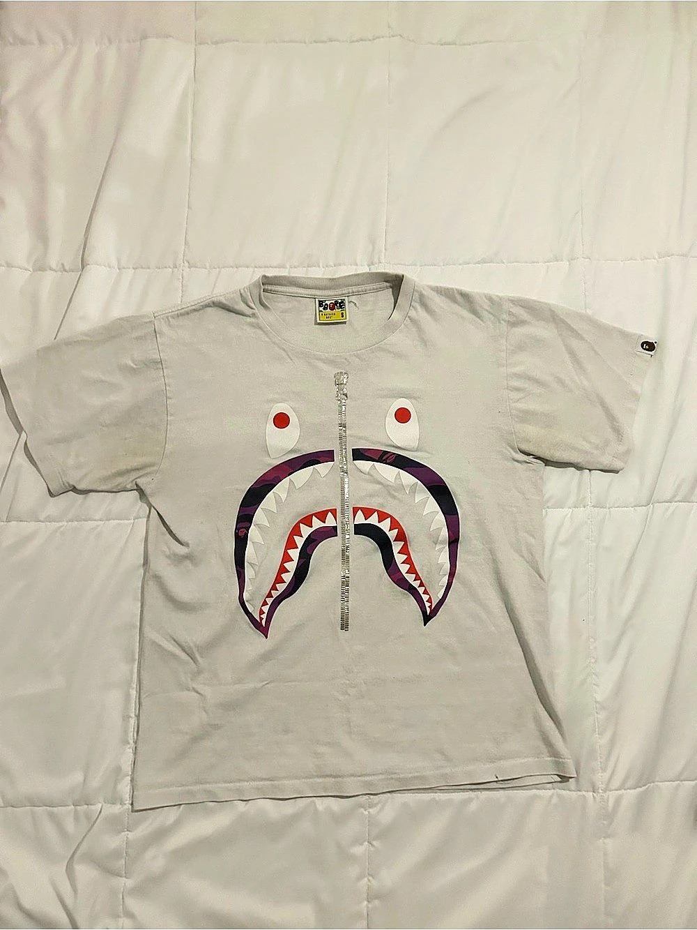 A Bathing Ape BAPE Shark Zip T-Shirt Graphic Tee Boys Small Gray